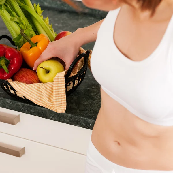 Menggabungkan Nutrisi Seimbang dengan Kebiasaan Hidup Sehat